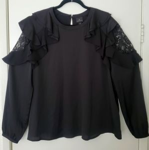 NWOT Worthington peekaboo blouse